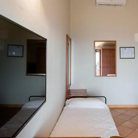 La Scottiglia E Ristorante Hotel 2*
