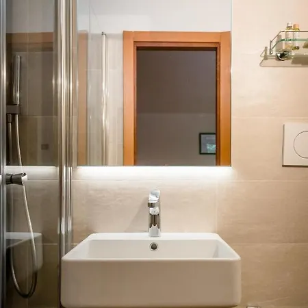 Hotel La Scottiglia 2*