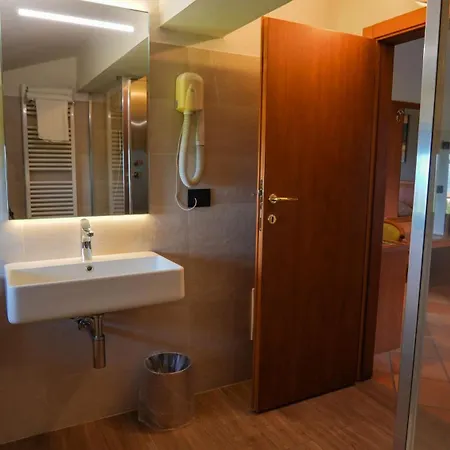 La Scottiglia 2*