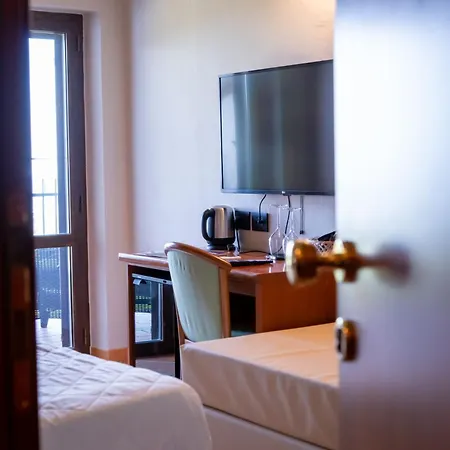Hotel La Scottiglia 2*