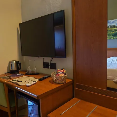 La Scottiglia Hotel Seggiano