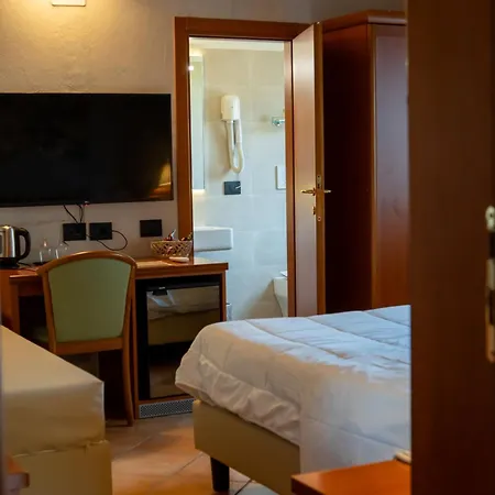 Hotel La Scottiglia 2*